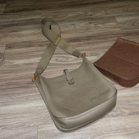 hermes evelyn bag - Picture 3 of 17